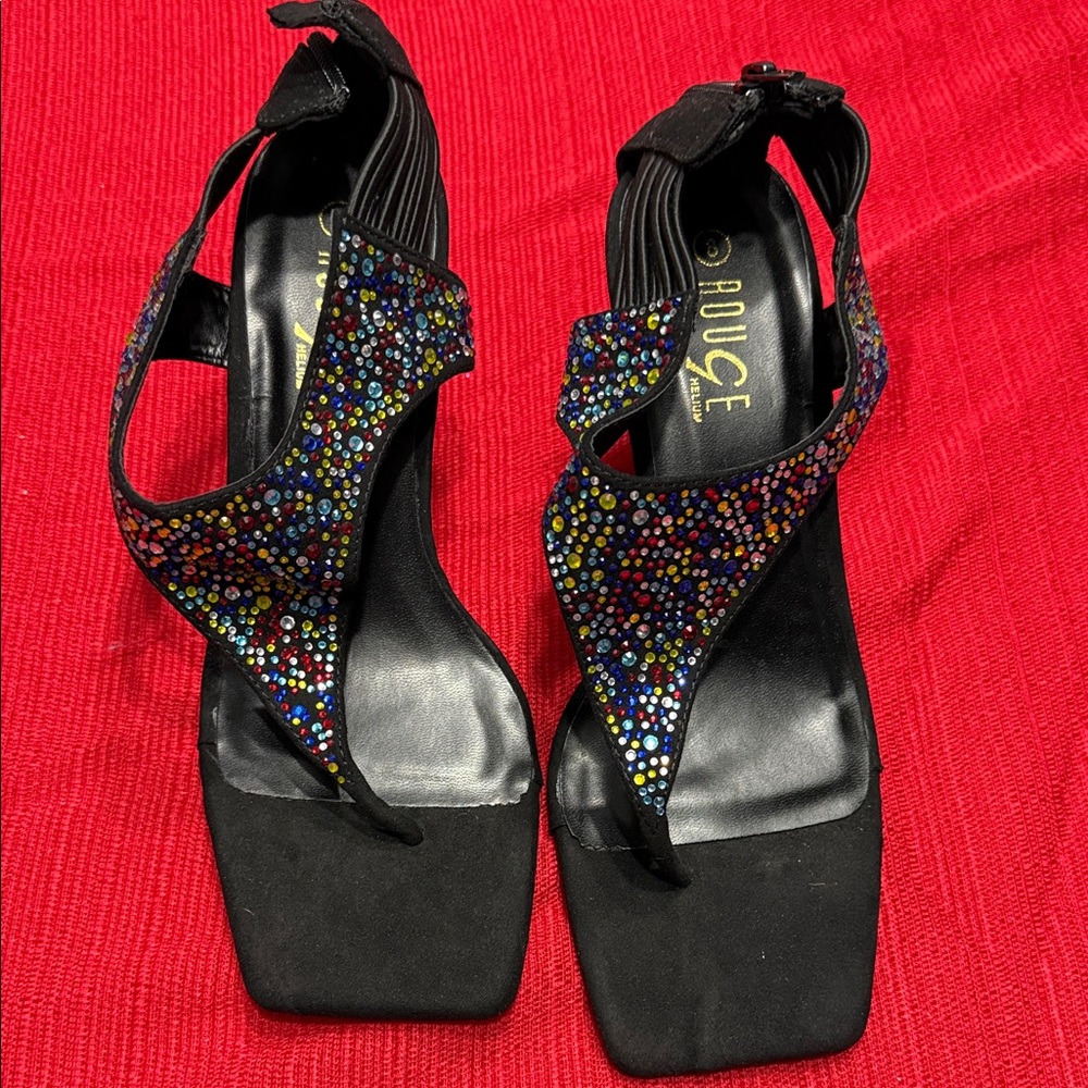 Rouge Helium Black Heels with Colorful Accents